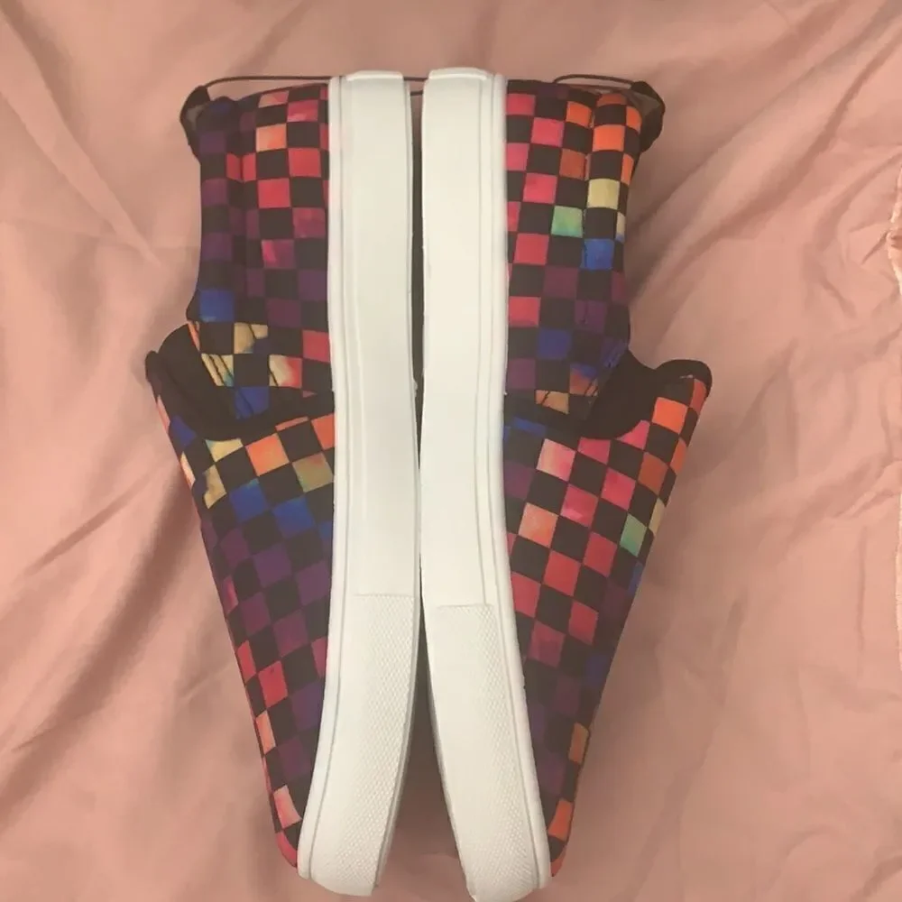 Rainbow Checkered Slip Ons‎